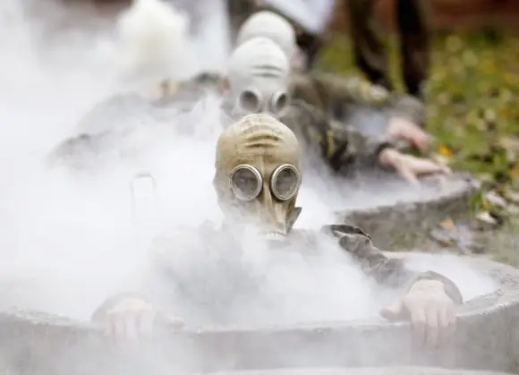 Belarussian Red Berets: Chemical Smoke Baths