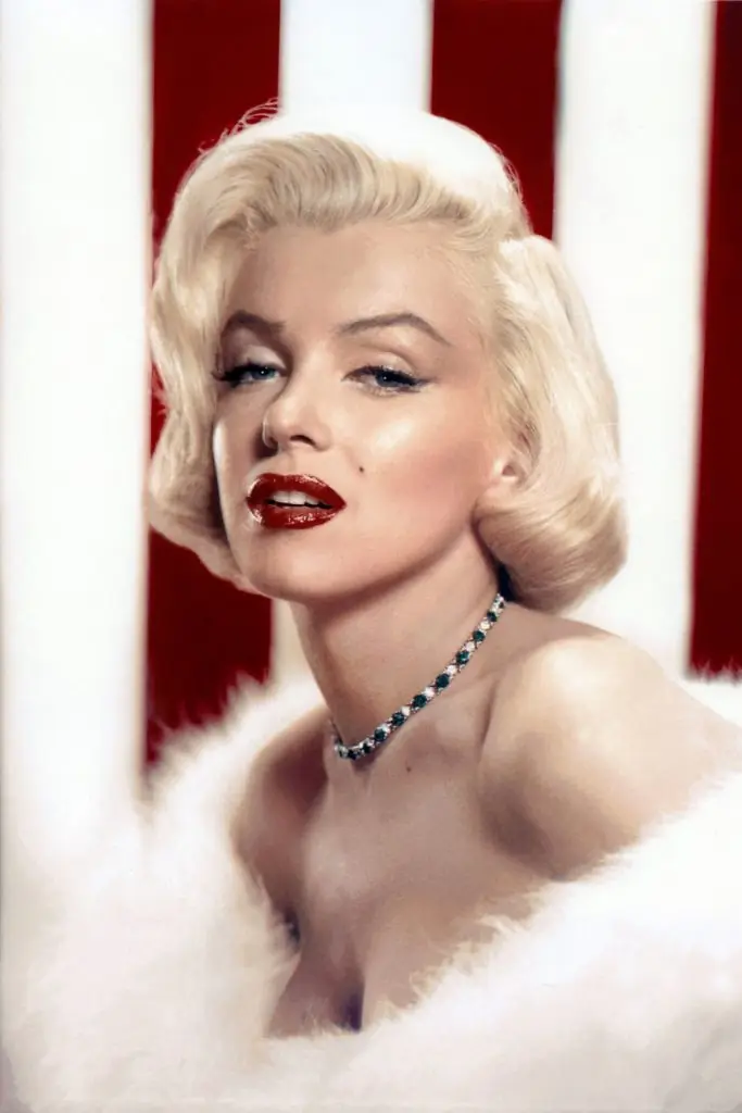 MARILYN MONROE