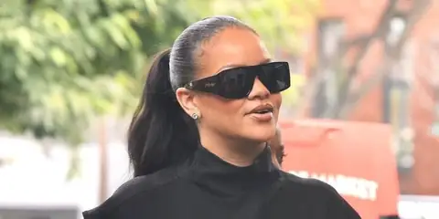 Rihanna Spotted Grocery Shopping in LA, Fans React