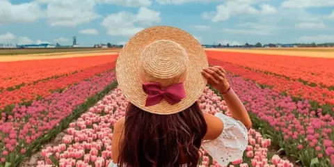 A Must-Visit Dutch Garden Where Tulip Vistas Steal the Show