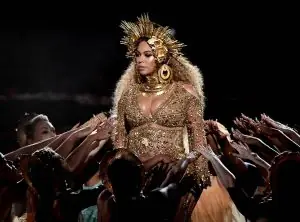 BEYONCÉ